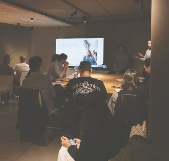 Brand visibility: connections between AI, search and people – TSW