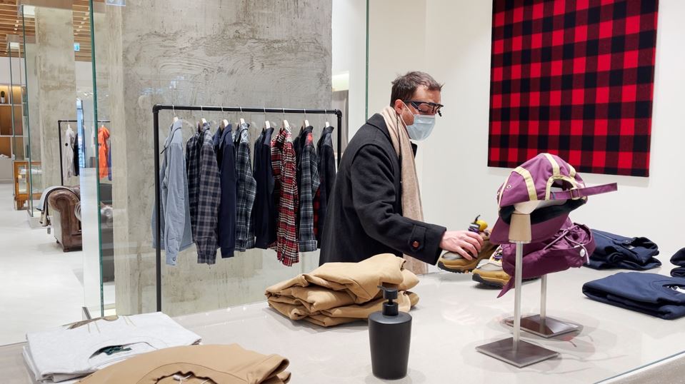 Eye tracking test at Woolrich Flagship Store